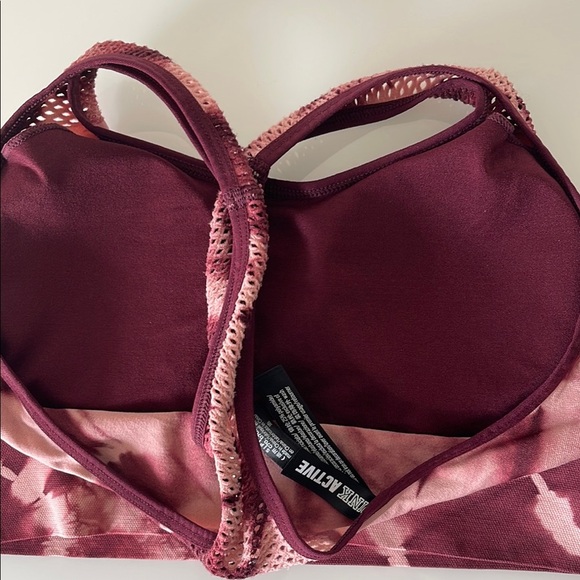 PINK Victoria's Secret Tie-Dye Sports Bra - Picture 3 of 8